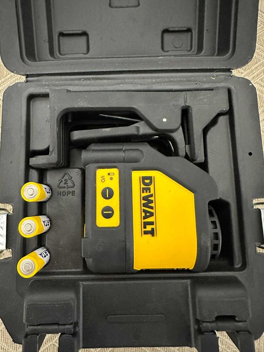 Лазер Dewalt червен лъч