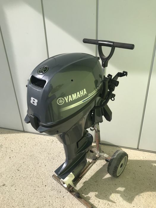Ямаха- извънбордов двигател за лодка