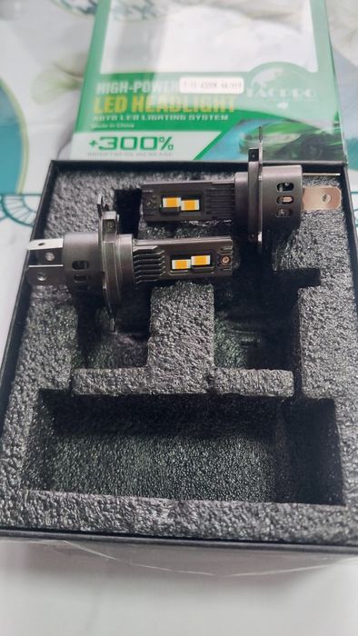 Лед лампы Н4 такпро.