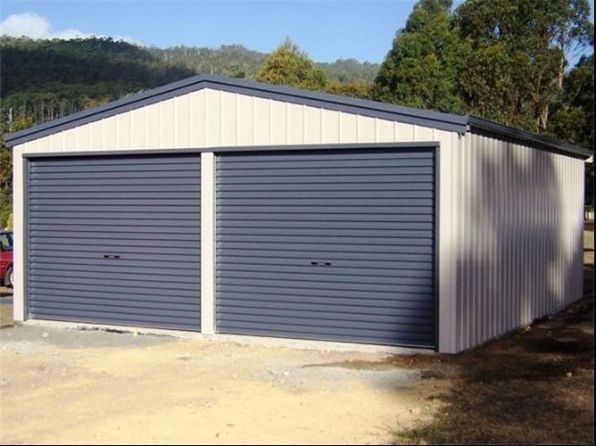 Executam Garaje auto din panou sandwich