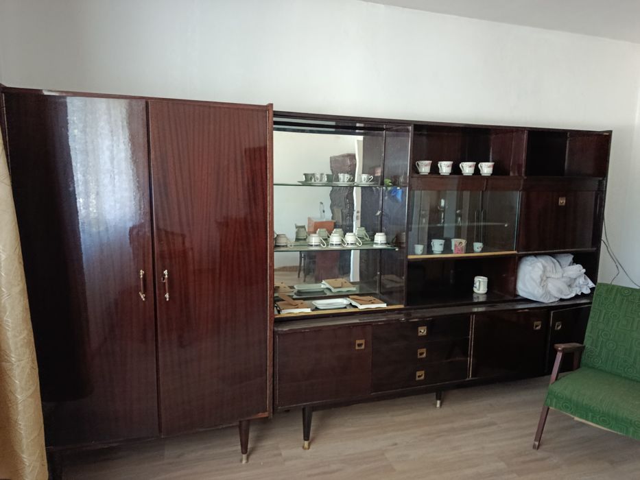 Mobila și canapele