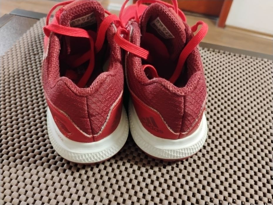 Adidas 33 номер .