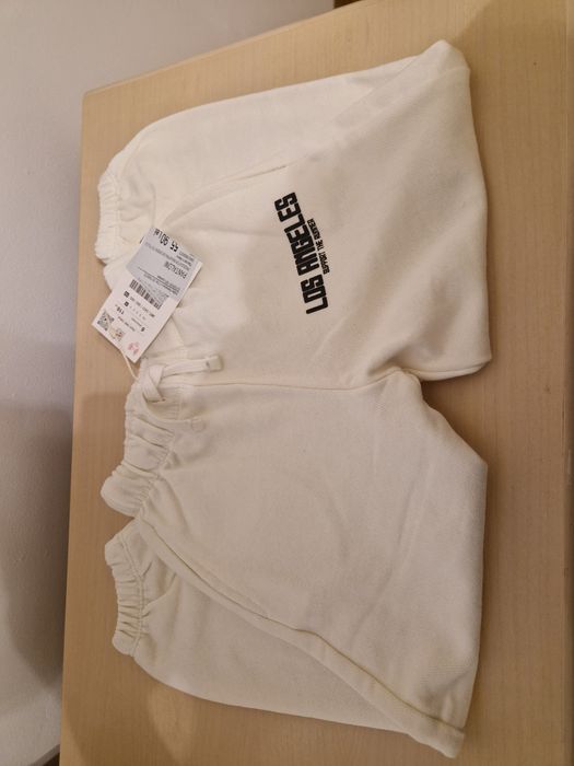 Pantaloni jogger marimea 116