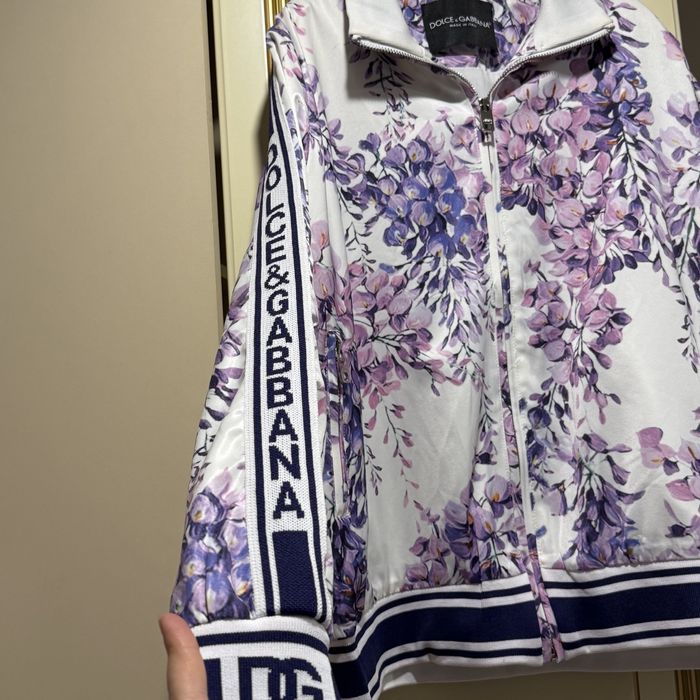 Шелковый бомбер D&G