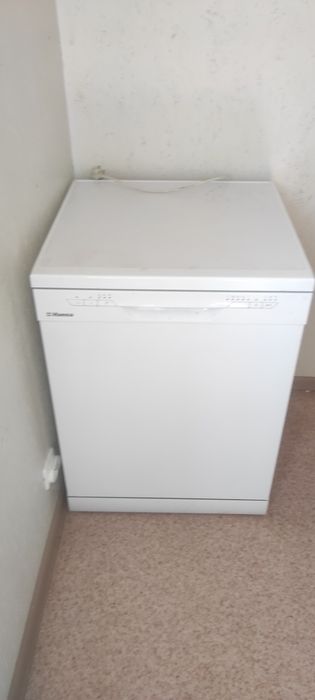 Продам посудомоечная машина.