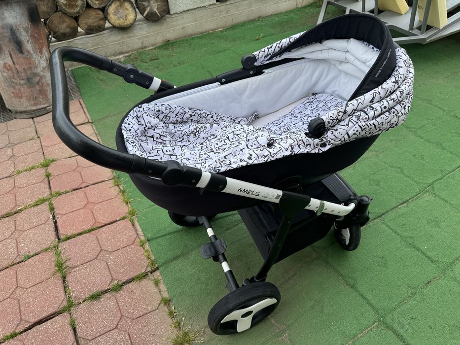 Бебешка количка Amelis