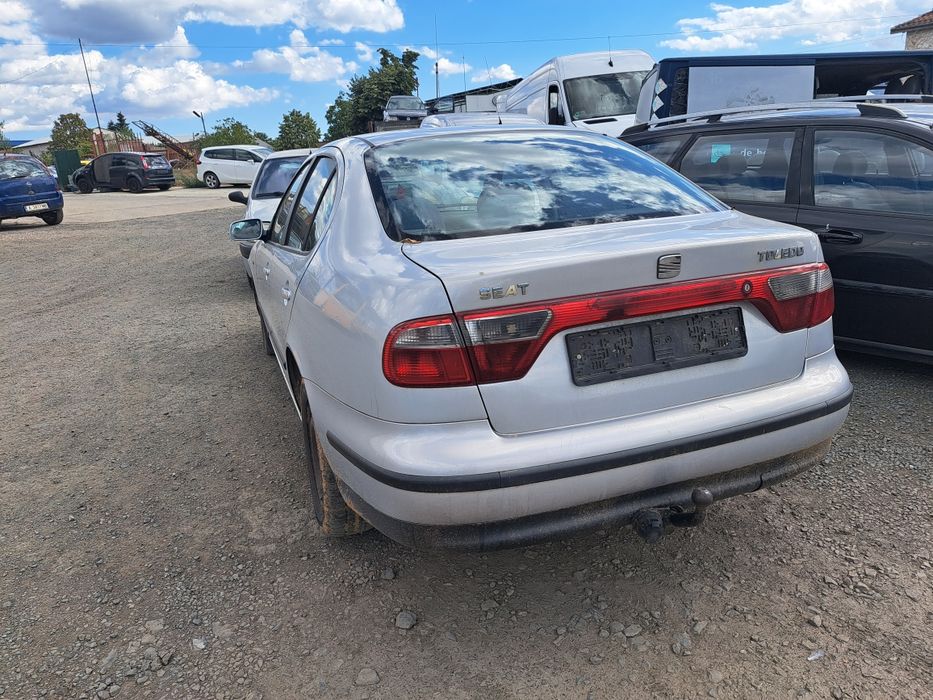 Сеат Толедо 1.9 tdi на части !