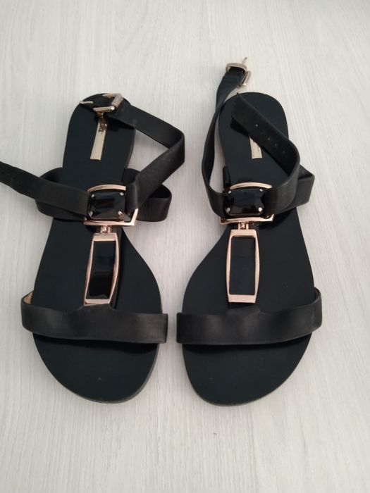 Продам туфли женские