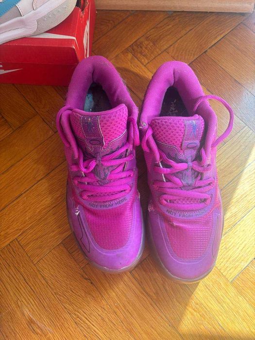 Маратонки nike, Yeezy boost, puma