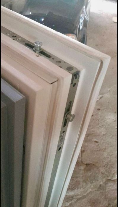FEREASTRA LEMN TRIPAN Germania geam H 131 x 194 Stoc buc 2 Garantie