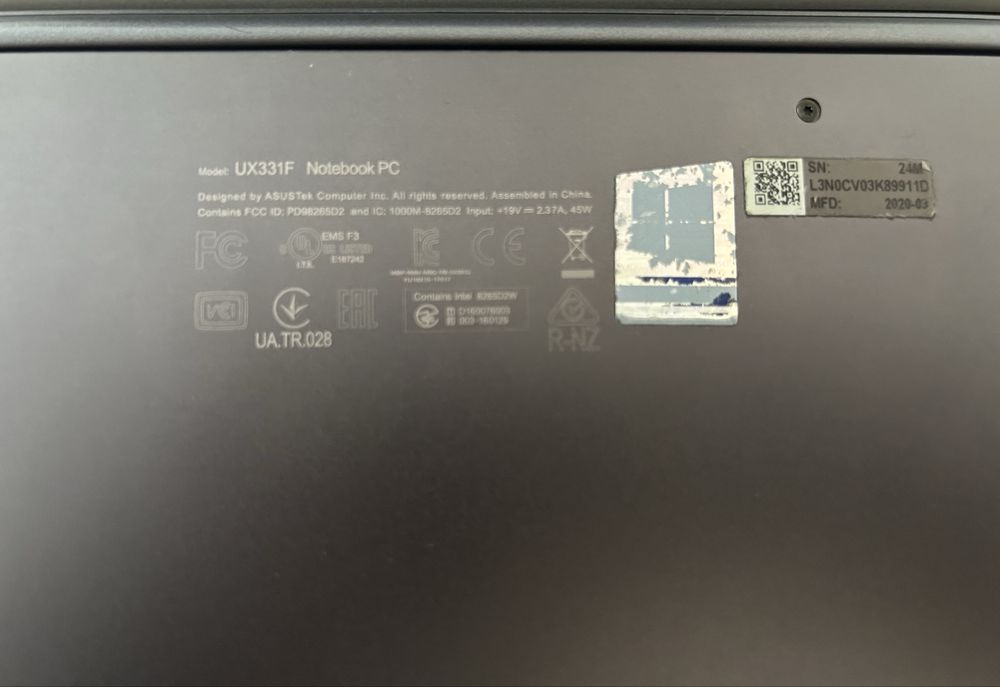 Ульрабук Asus Zenbook UX331FA