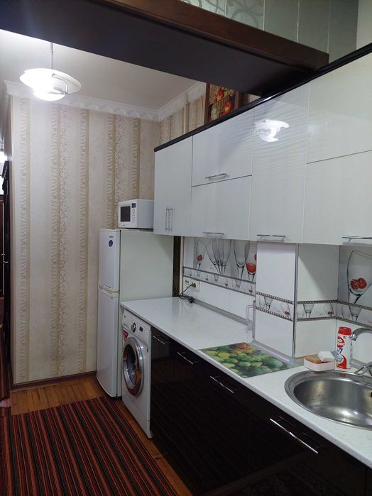 Сдаётся 3-комнатная квартира. Шайхантахурской р-н,  Гулобод. (Чорсу)