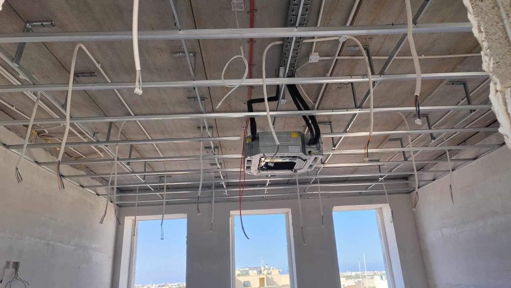 Meserias in amenajări