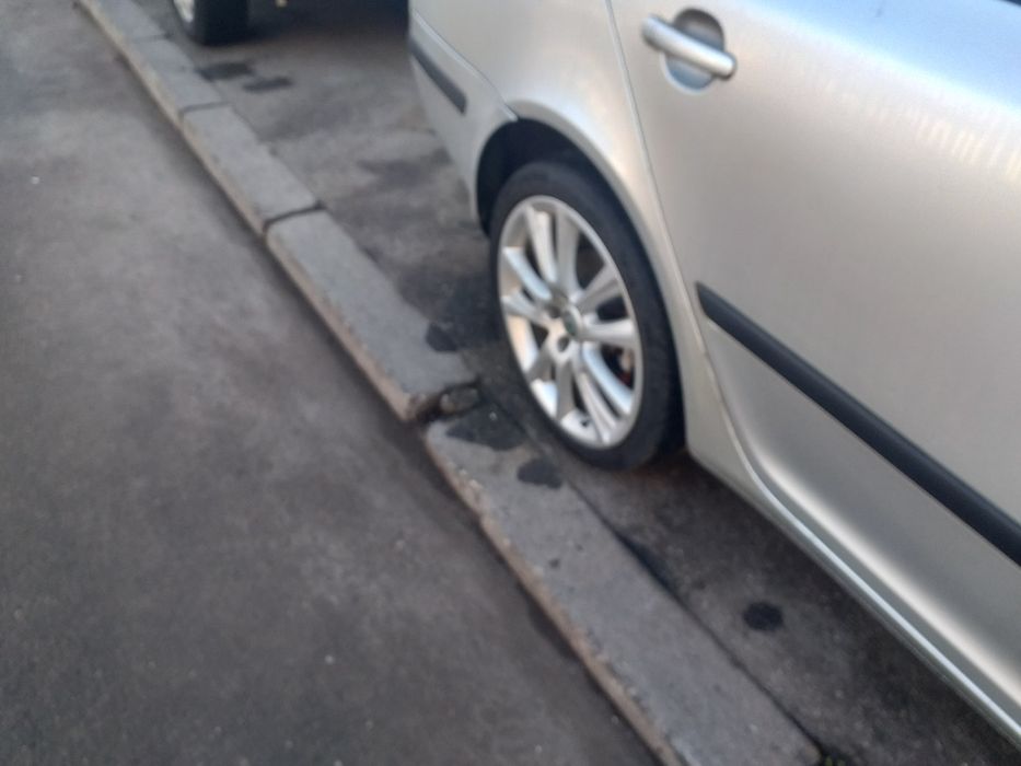 Vand Jante 18" cu anvelope