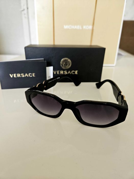 Нови оригинални очила Versace