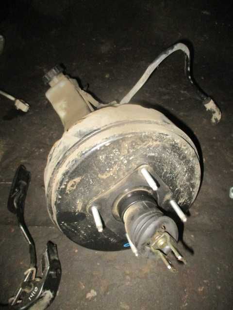 Tulumba servofrana pompa frana TOYOTA AVENSIS T25 motor 1,6 benzina