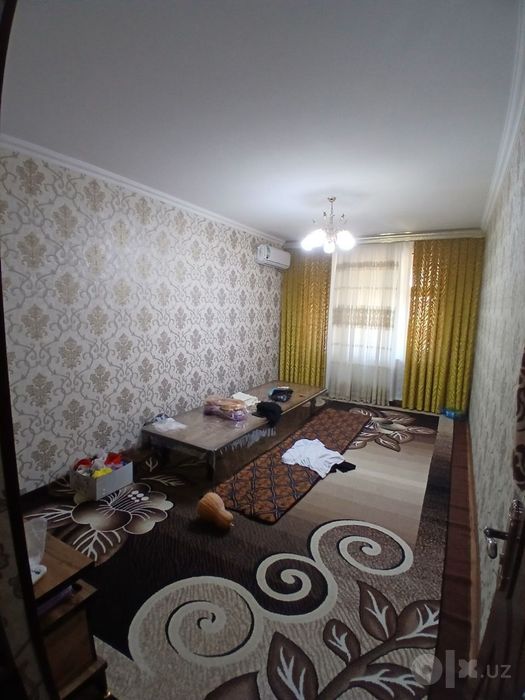 7 mkr Gulbozor yaqinida 8 maktab yonida 2-xona 1-etaj