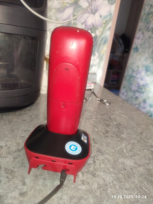 Радиотелефон и телефон