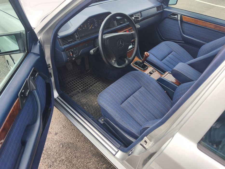Mercedes w124 diesel 1993 istoric manual
