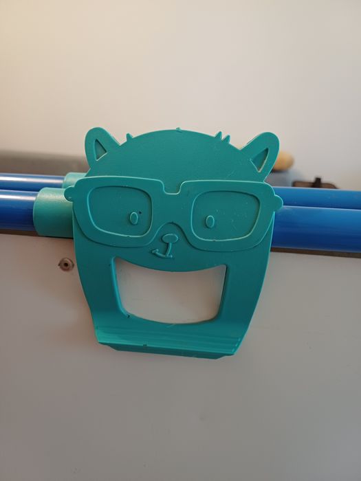 Продам детский мольберт и столик