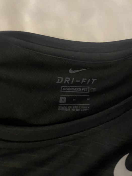 Tricouri dry fit nike running