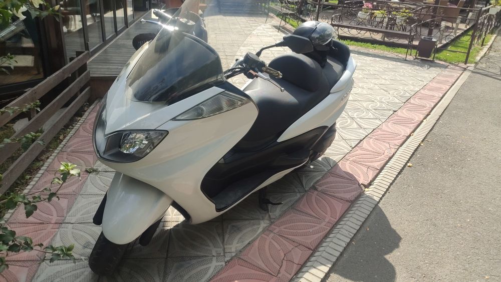 Yamaha YP250 Grand Majesty