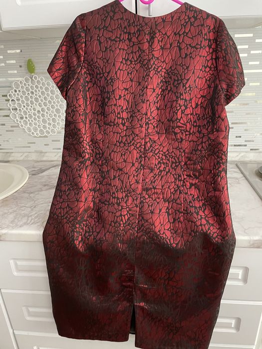 Платье вечернее