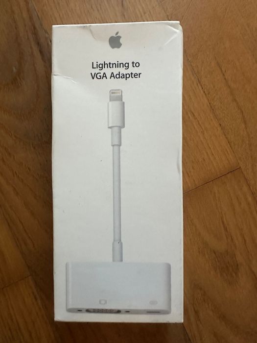 Lighting to VGA iPhone Cable