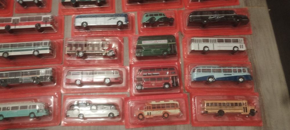 57 machete autobuze scara 1 43