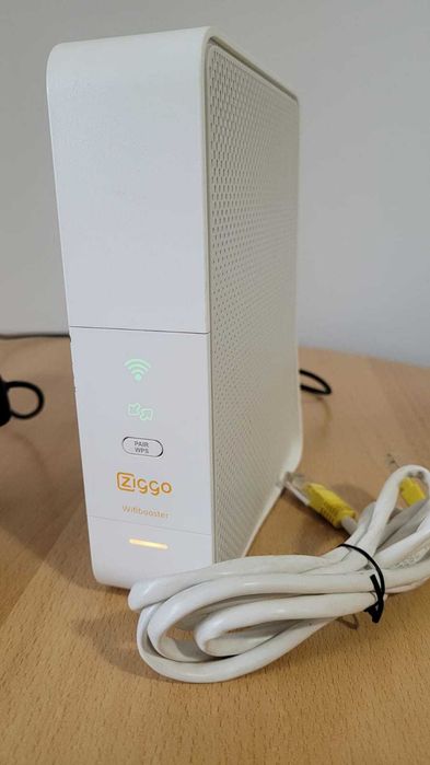 Router Ziggo Wi-Fi Booster DUAL BAND 2.4 & 5 GHz