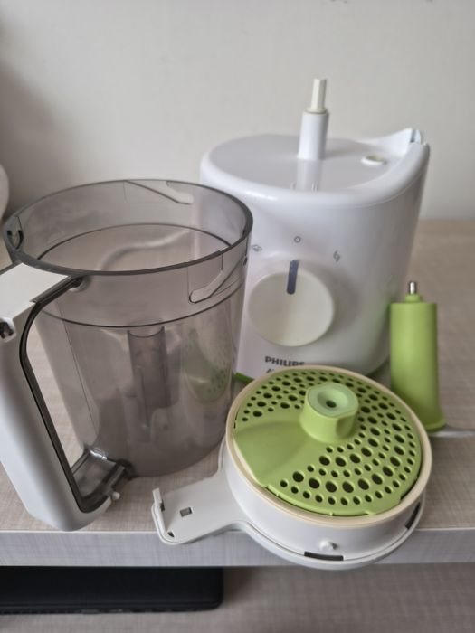 Aparat 2-în-1 Philips Avent: Gătire cu aburi și blender (SCF870)