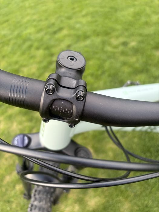 Bicicleta Cube 27,5 inchi