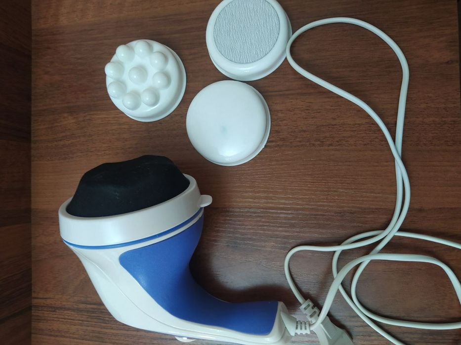 Массаж учун техника сотилади