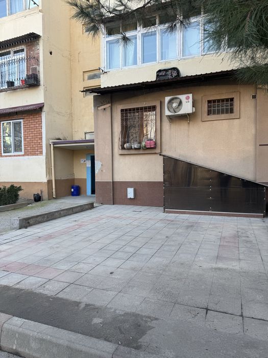 Продаю СВОЮ кв под офис