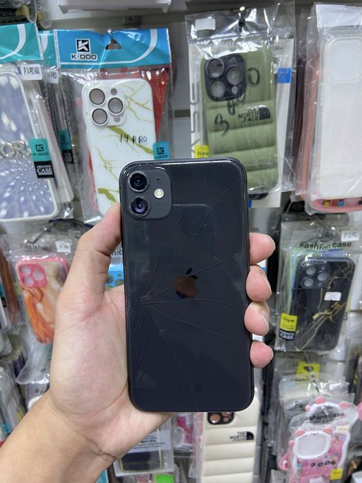 iPhone 11/ 64гб /80%