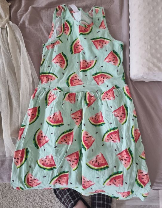 Продам вещи для девочки