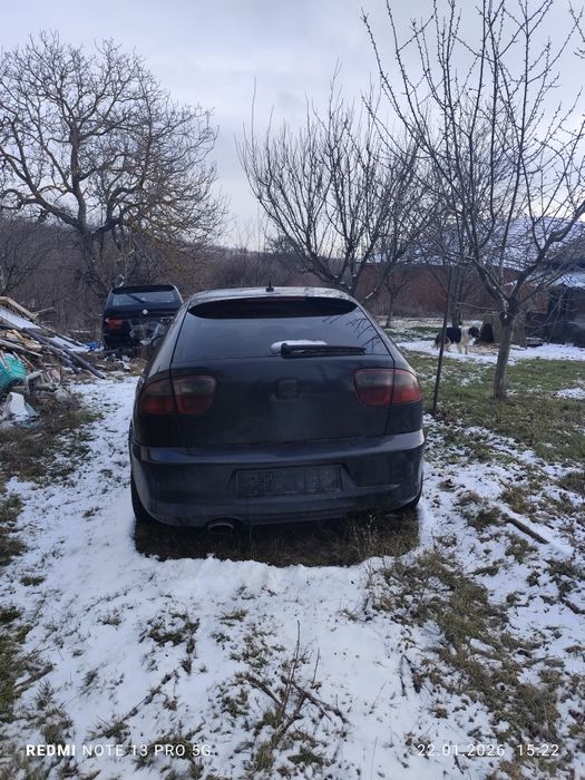 Продавам Сеат Леон само на части
