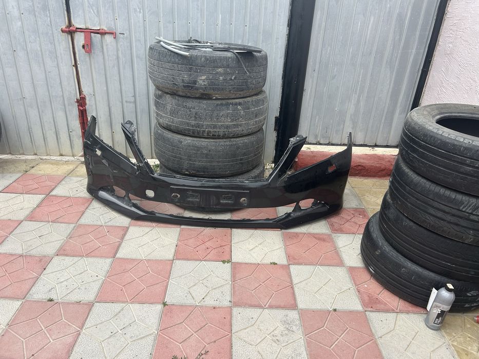 Продам дверт от камри