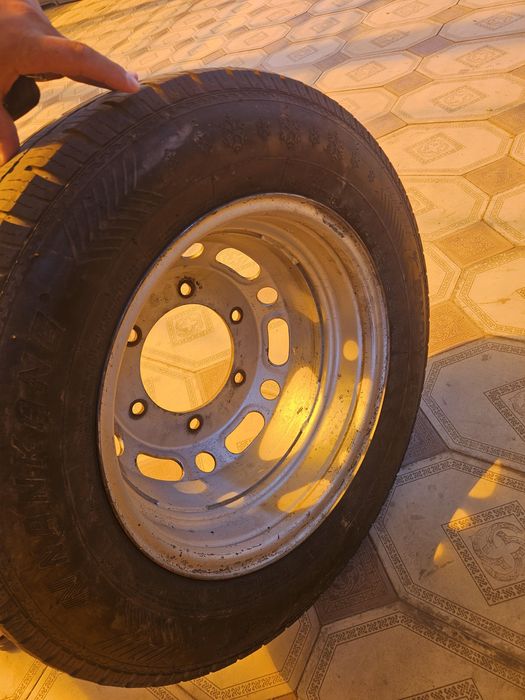Продаётся диск с резиной на спринтер