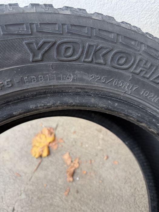 Единична гума Yokohama 225/65 R17 DOT 1116 протектор 5мм