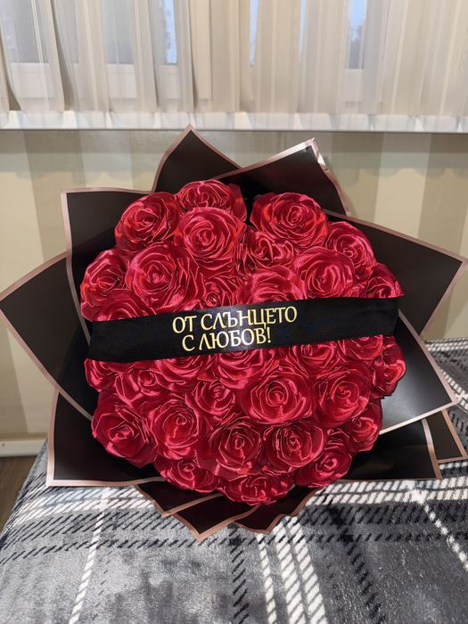 Евтини сатенени букети