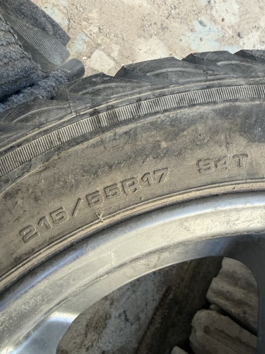 Продам диск с резиной