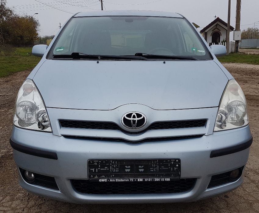 Toyota Corolla Verso 2.2 DCAT 177 на части Тойота Корола Версо на част