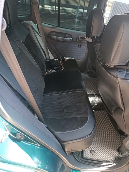 Toyota RAV4 1996 года.