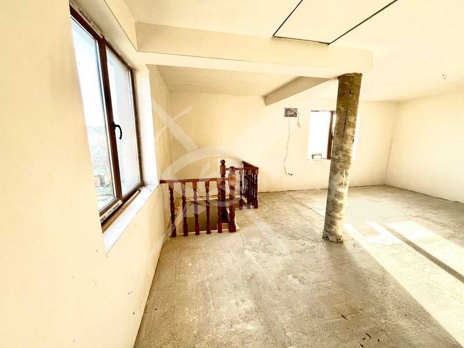 Продава се Къща в Нови Искър - 150 кв.м за 2000 €/кв.м - Снимка #3