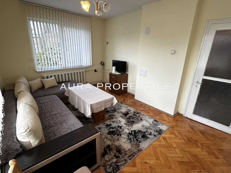 Дава се под наем Двустаен апартамент в Разград, Възраждане - 65 кв.м за 280.5 € - Снимка #1