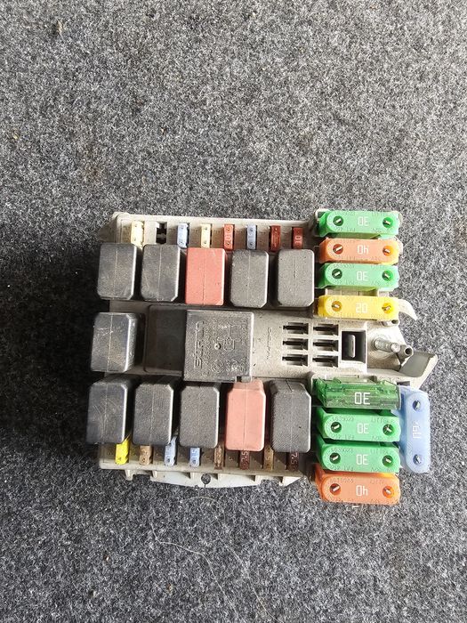 Tablou sigurante Iveco Daily 2.3 hpi cod 69501171