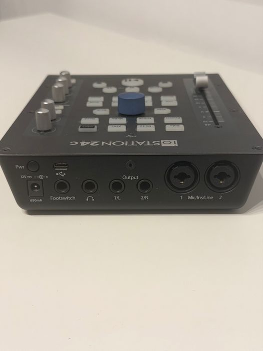 PreSonus - IoSTATION24c - Interfata audio si controller DAW