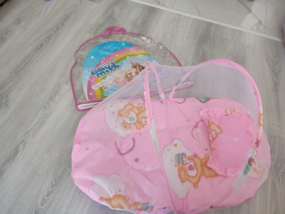 НОВО Baby Cute палатка/легло с комарник