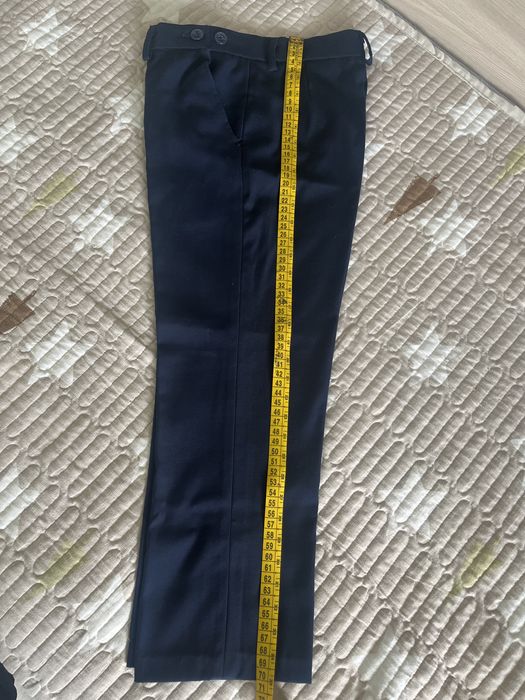 Продам школьный костюм